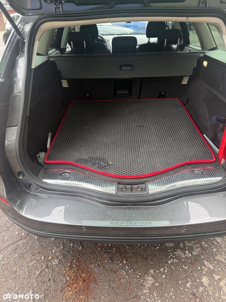 Ford Mondeo 2.0 EcoBlue Titanium - 12
