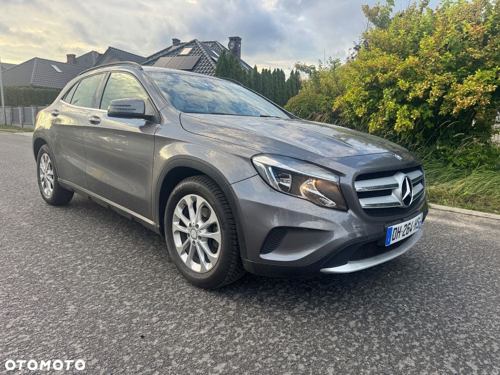 Mercedes-Benz GLA 200 d 4Matic 7G-DCT SCORE - 3