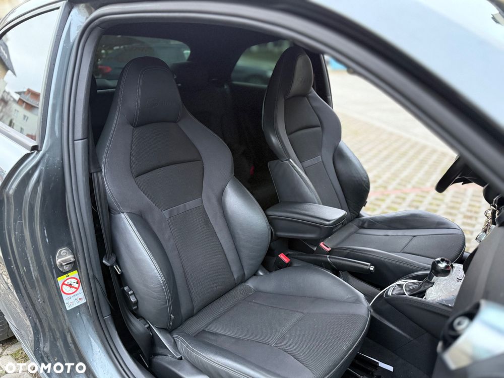 Audi A1 3-drzwiowe 1.4 TFSI S tronic S line edition m S line Sportpaket - 38