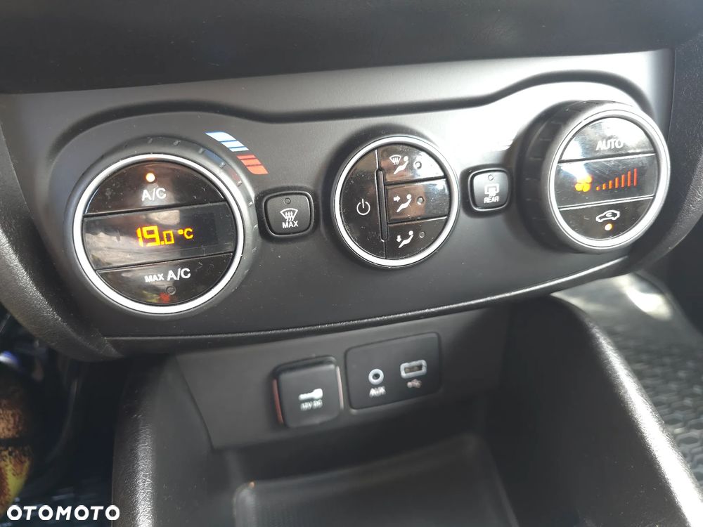 Fiat Tipo 1.6 MultiJet 16v Lounge - 28
