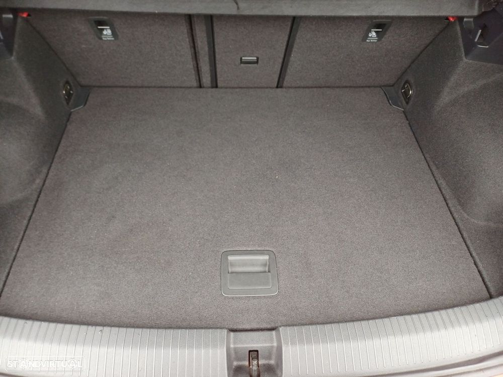 VW T-Roc 2.0 TDI Sport DSG 4Motion - 12