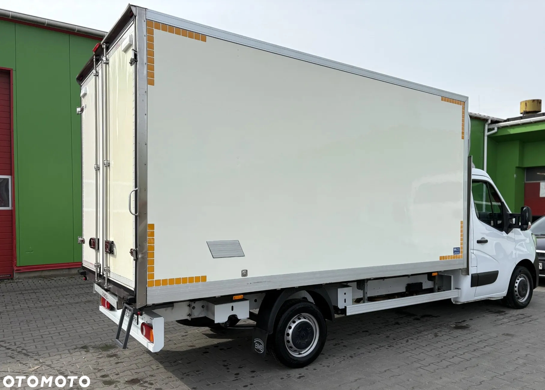 Renault Master 8EP izoterma kontener - 8