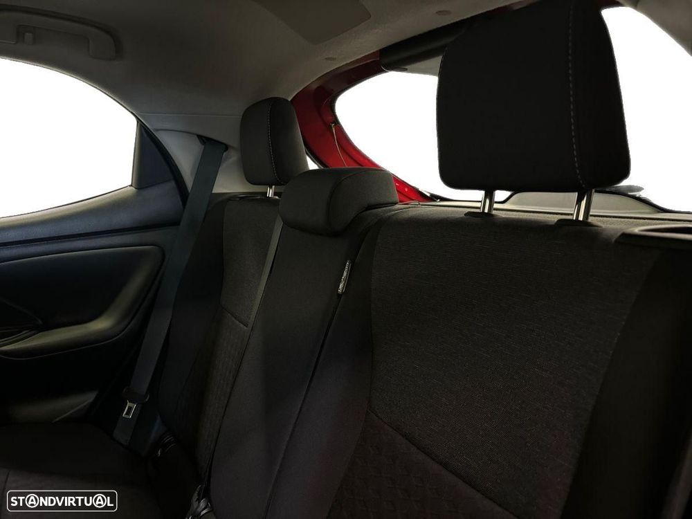 Toyota Yaris 1.0 VVT-i Comfort Plus - 6