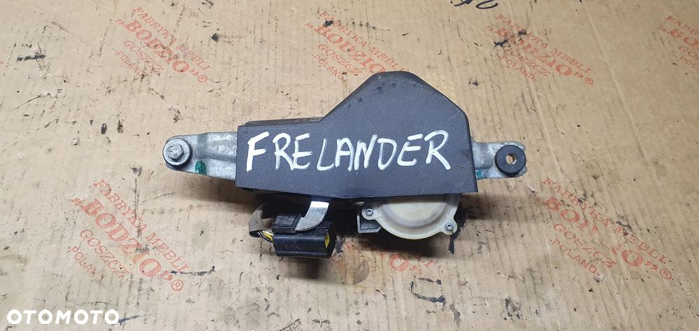 Silniczek wycieraczki tył tylnej Land Rover Freelander DLB101620 23001003 - 3