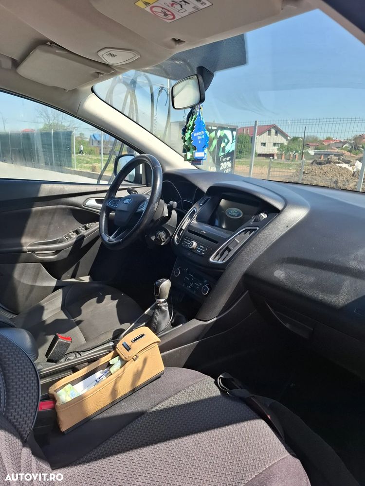 Ford Focus 1.0 EcoBoost Trend - 5