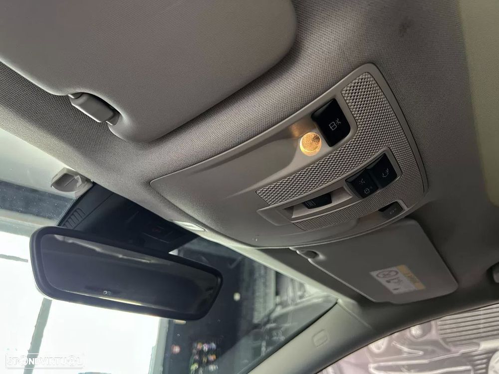 Mercedes-Benz CLA 180 d Shooting Brake Urban - 23