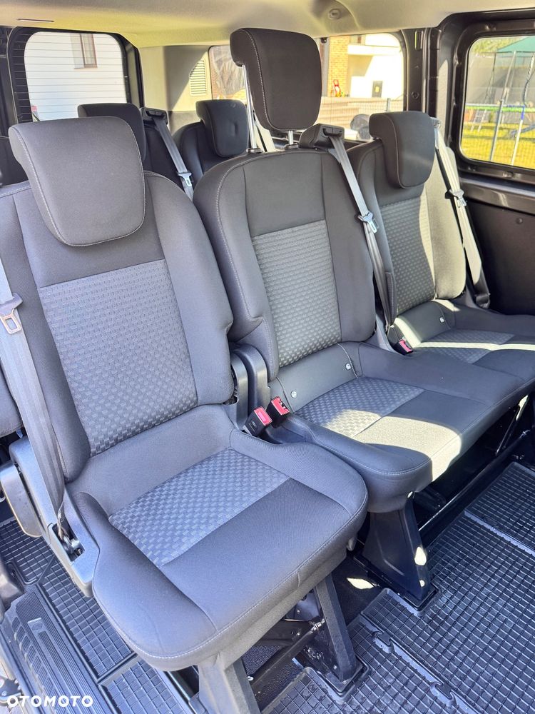 Ford Tourneo Custom 2.0 EcoBlue L1 Trend - 6