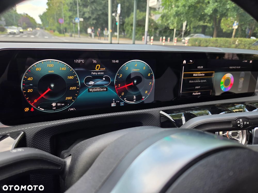 Mercedes-Benz CLA 220 4-Matic AMG Line 7G-DCT - 35