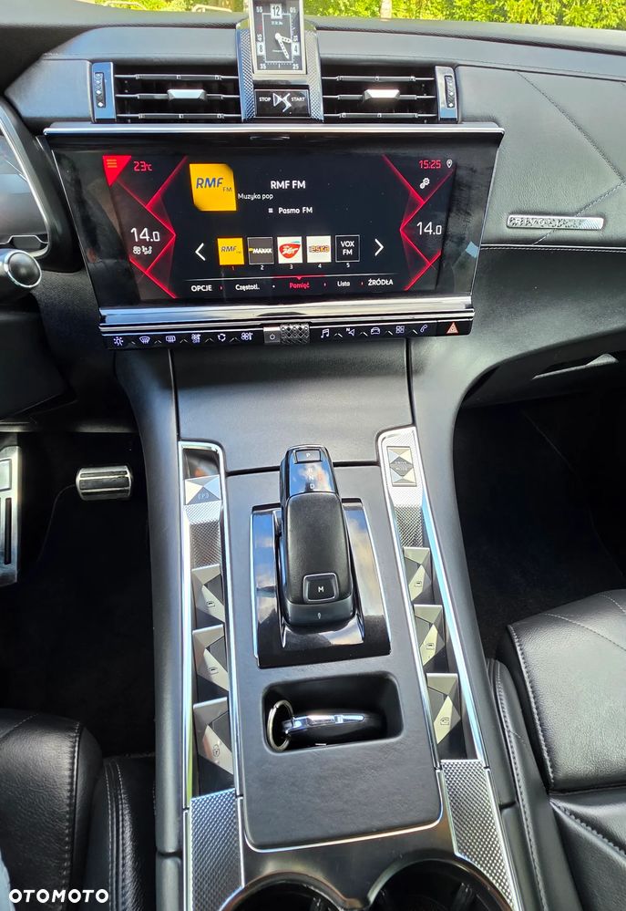 DS Automobiles DS 7 Crossback 1.6 PureTech So Chic - 23