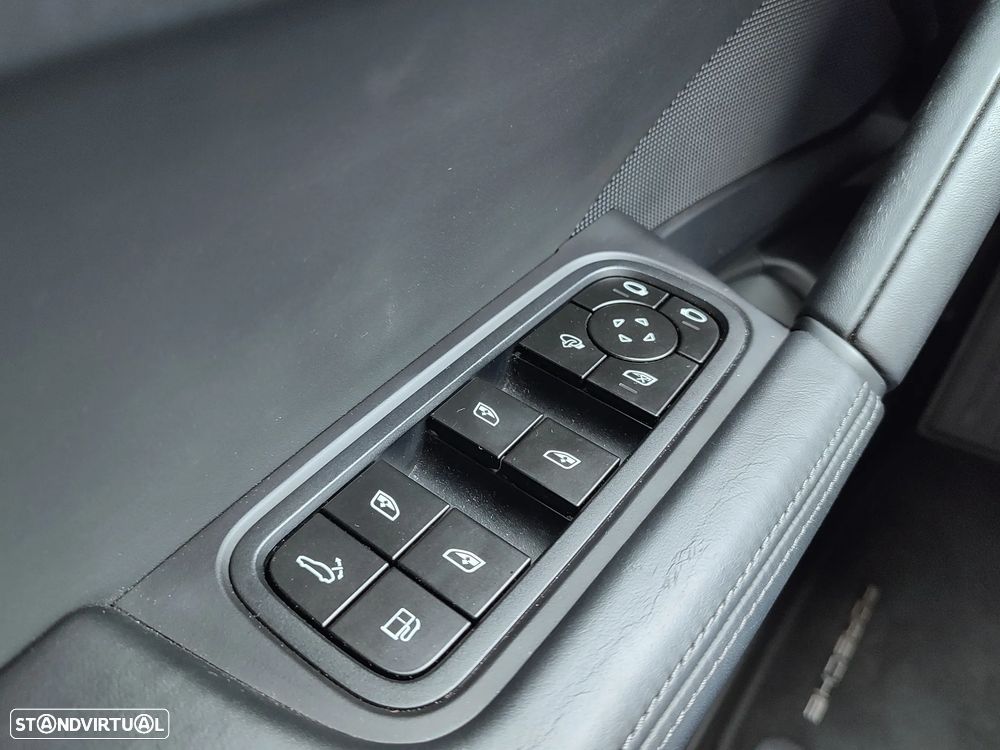 Porsche Cayenne E-Hybrid - 36