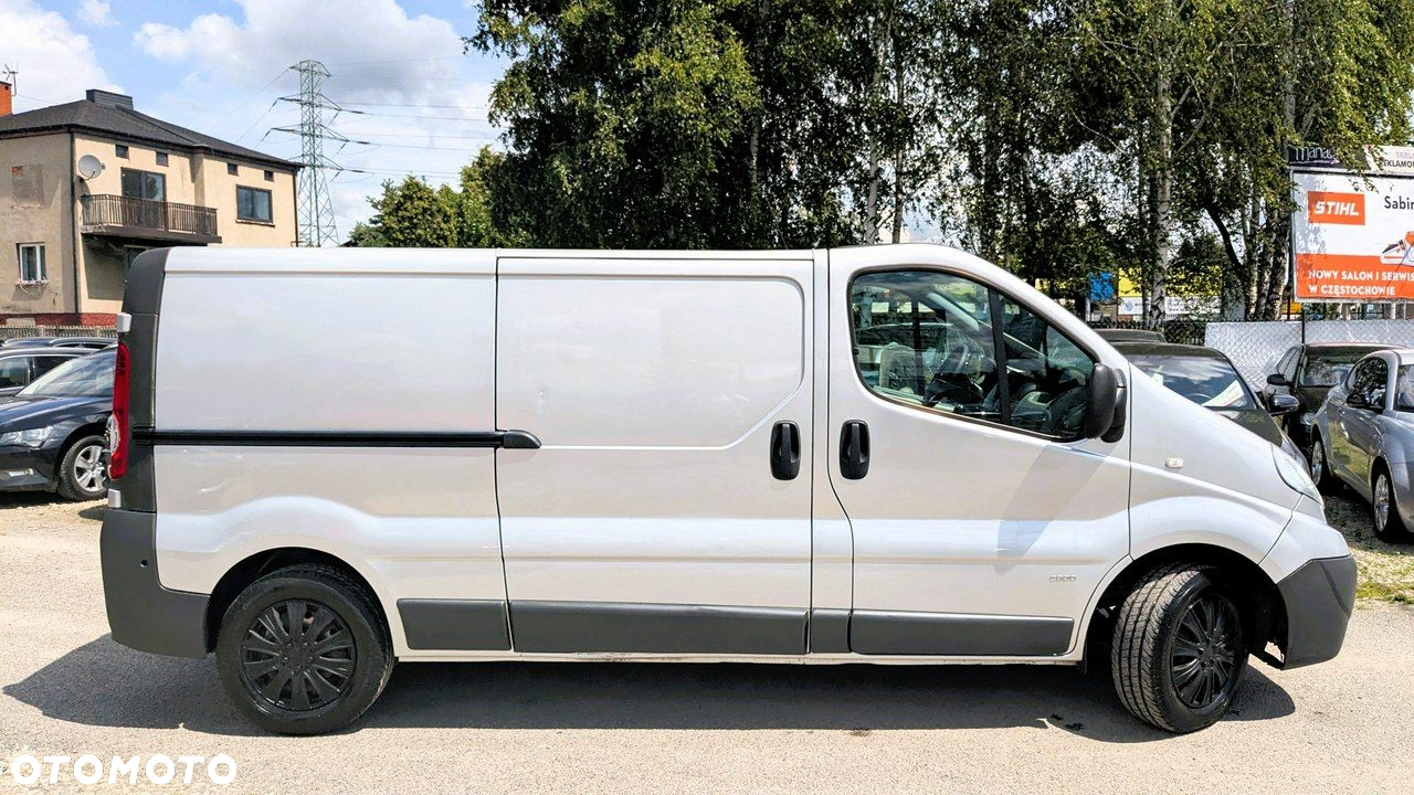 Opel Vivaro - 6