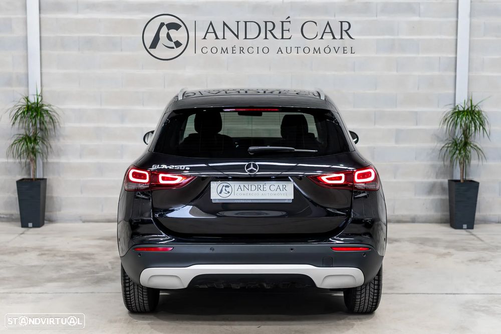 Mercedes-Benz GLA 250 e 8G-DCT Progressive - 8