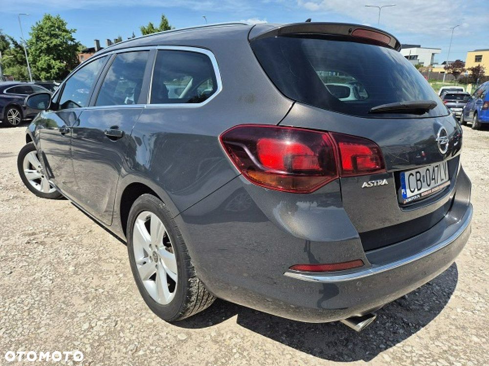 Opel Astra - 4