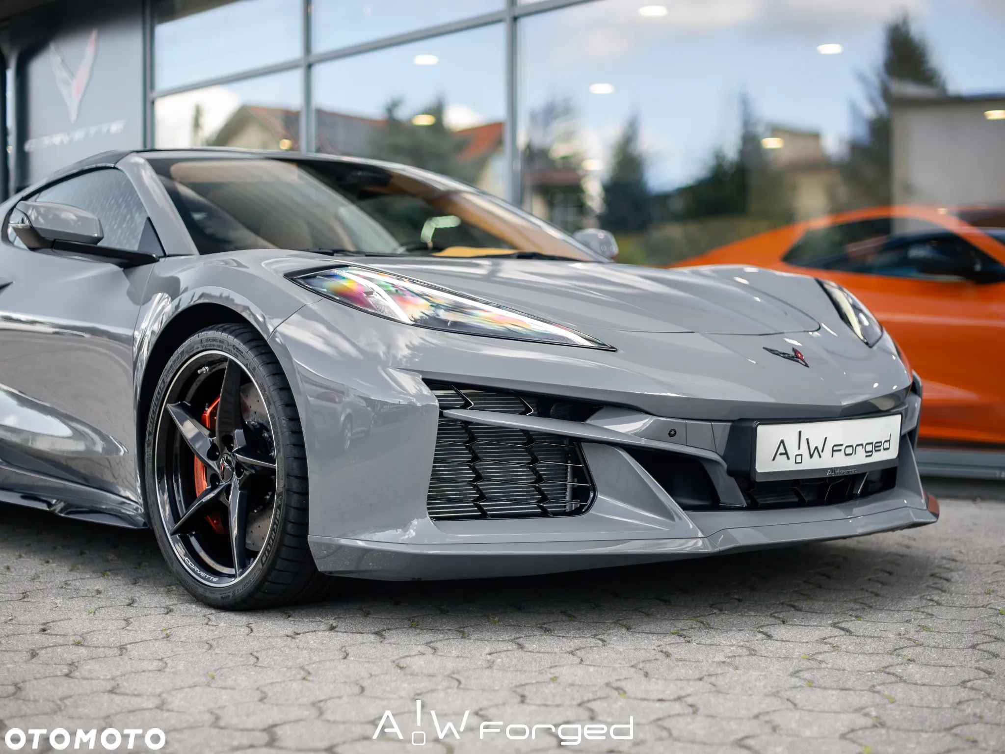 Chevrolet Corvette - 13