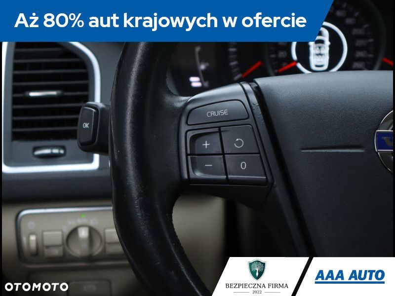 Volvo XC 60 - 21
