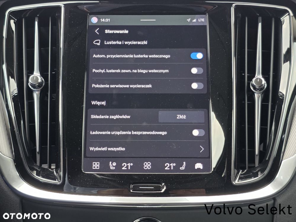 Volvo V60 Cross Country - 28