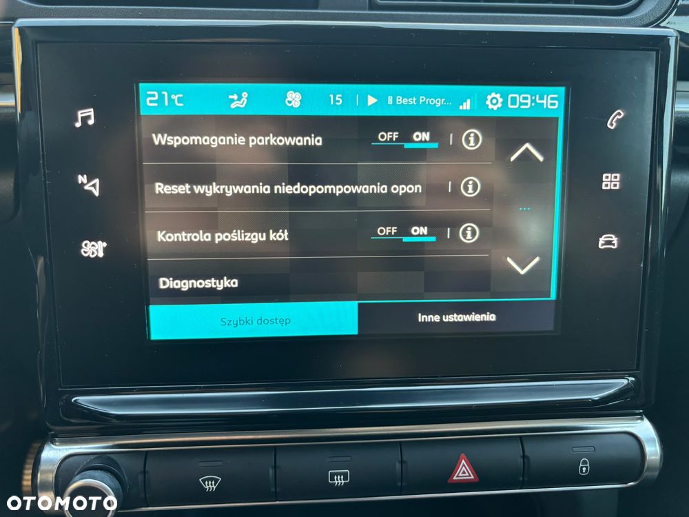 Citroën C3 Pure Tech 82 SHINE - 32