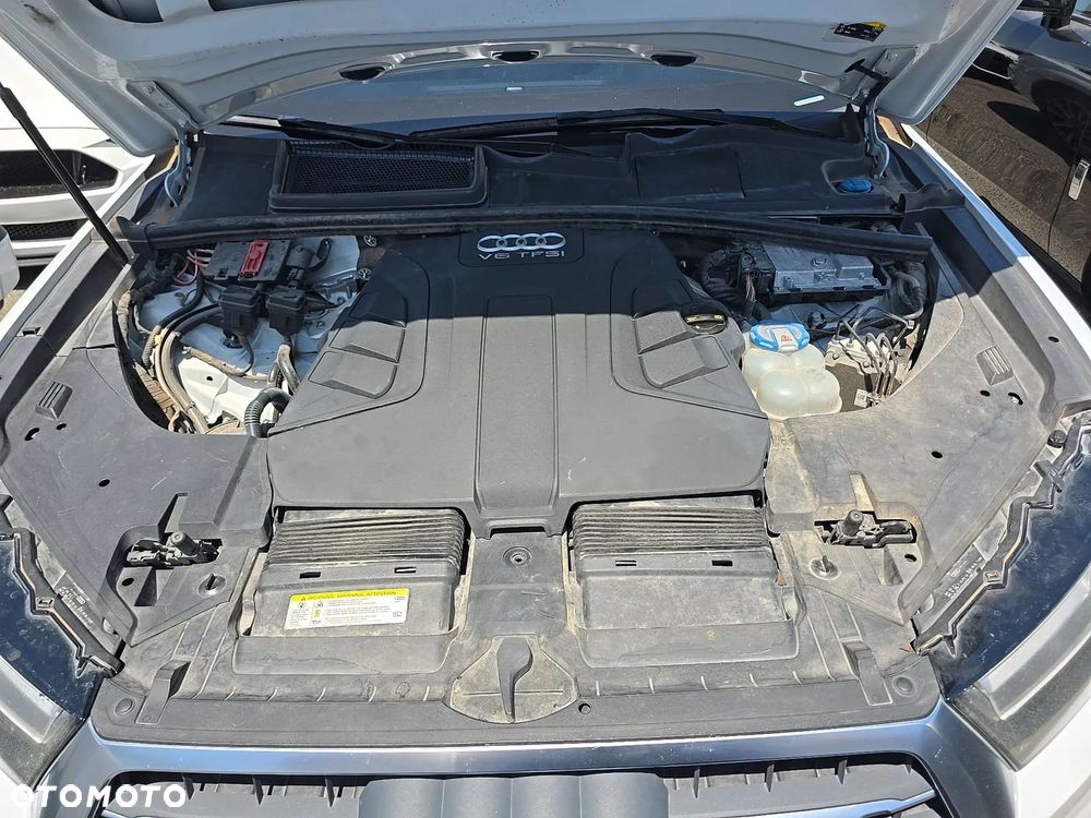 Audi Q7 3.0 TFSI Quattro Tiptronic - 22