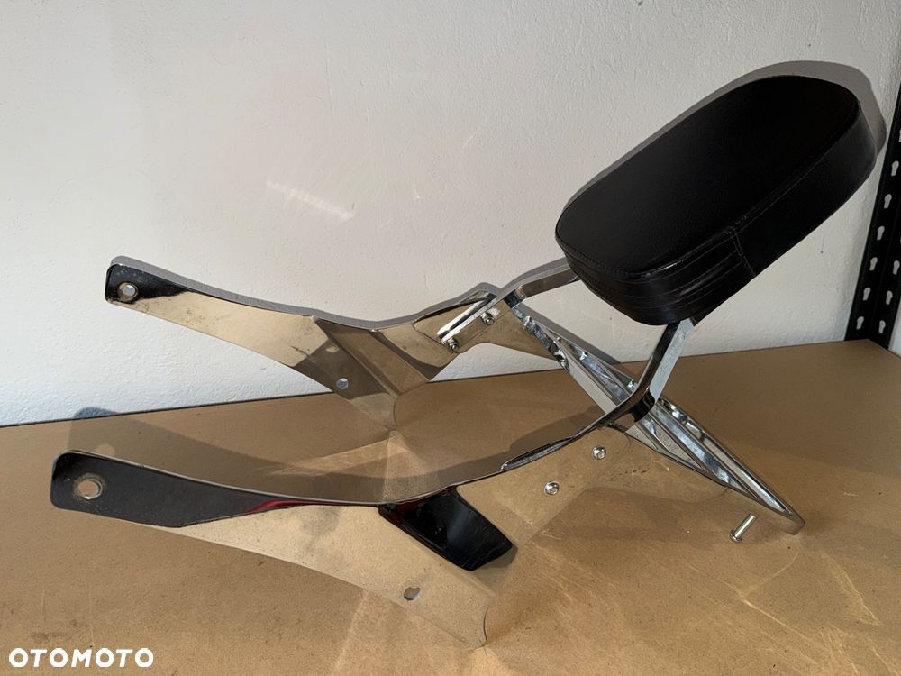 Suzuki Intruder - 25