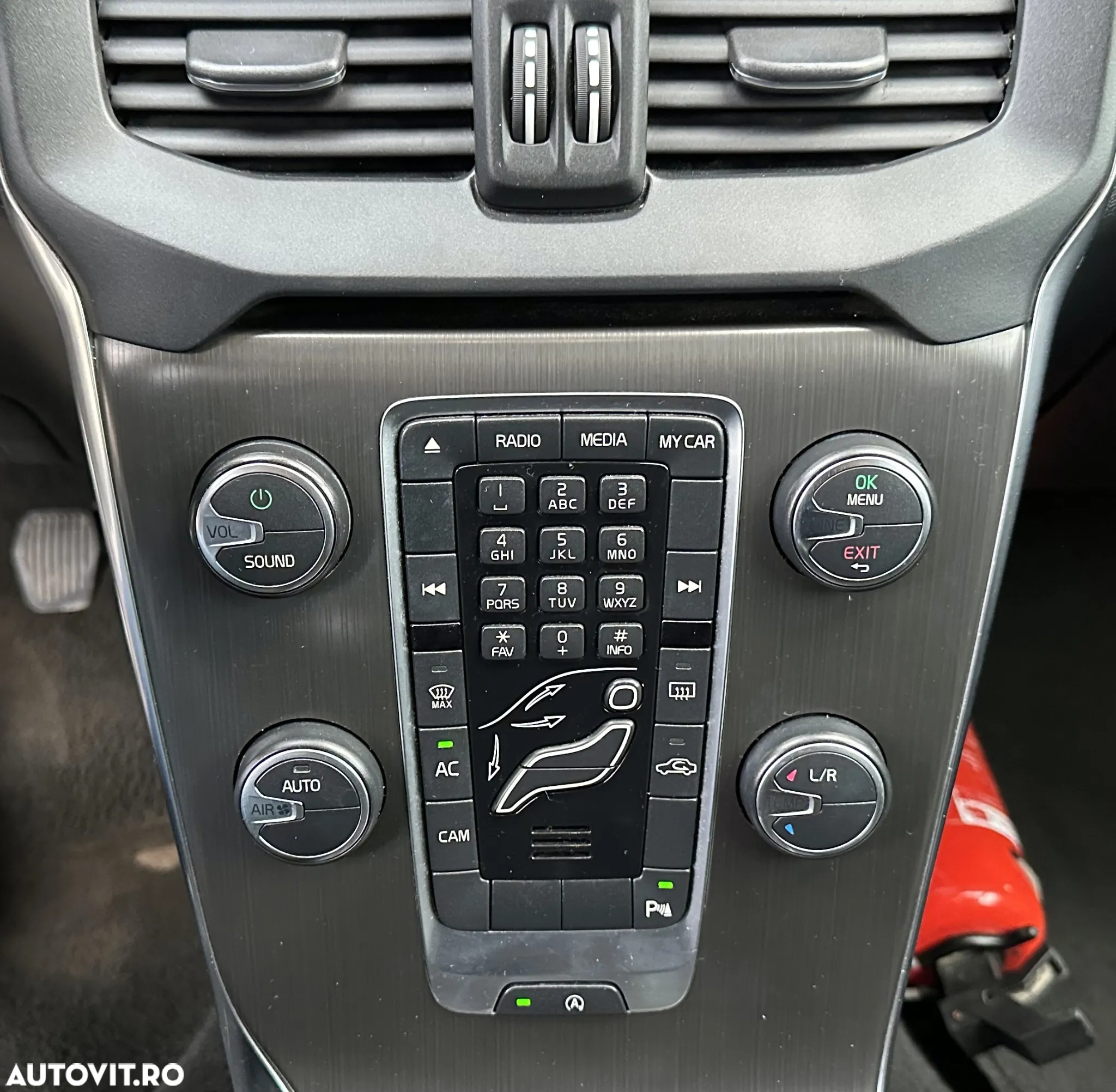 Volvo V40 - 20
