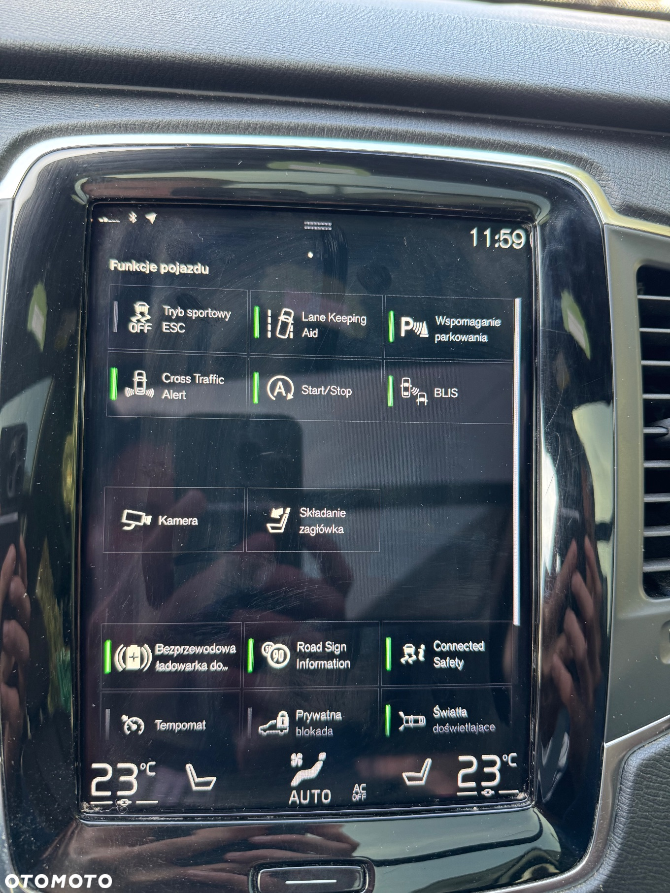 Volvo XC 90 T6 AWD Geartronic Momentum - 26