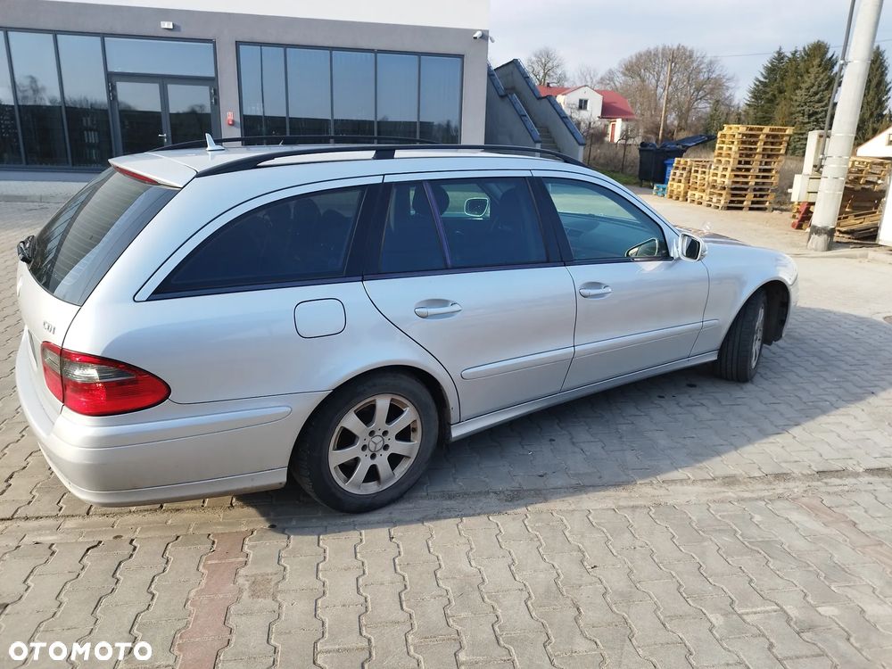 Mercedes-Benz Klasa E 220 CDI Automatik Classic - 4