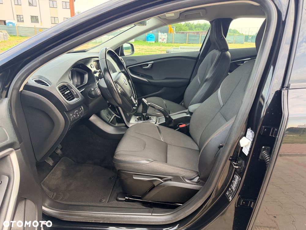 Volvo V40 Cross Country D3 - 30