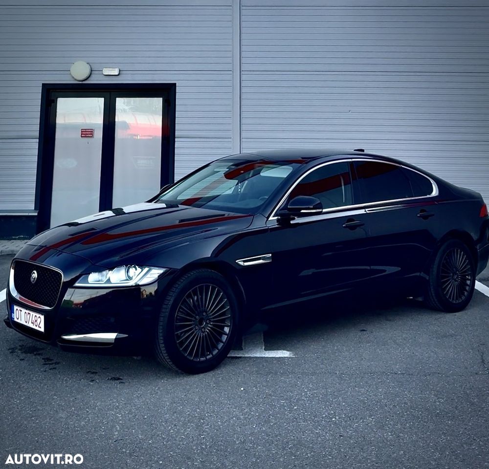 Jaguar XF 20d Aut. Prestige - 3