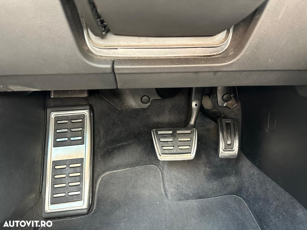 Volkswagen Passat 2.0 TDI DSG 4Motion R Executive - 19