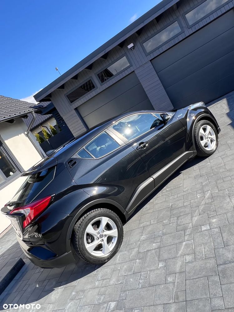 Toyota C-HR - 3
