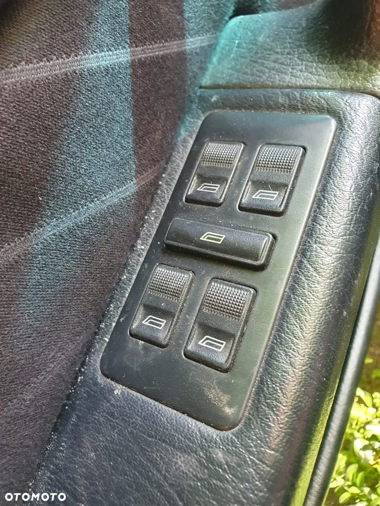 Przełącznik szyb panel Audi a6 c4 benzyna 2.4 - 1