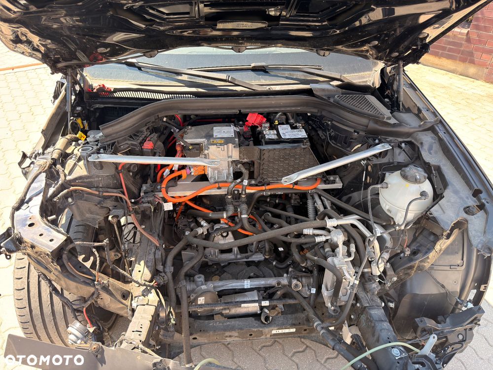 BMW iX3 80kWh Inspiring - 12