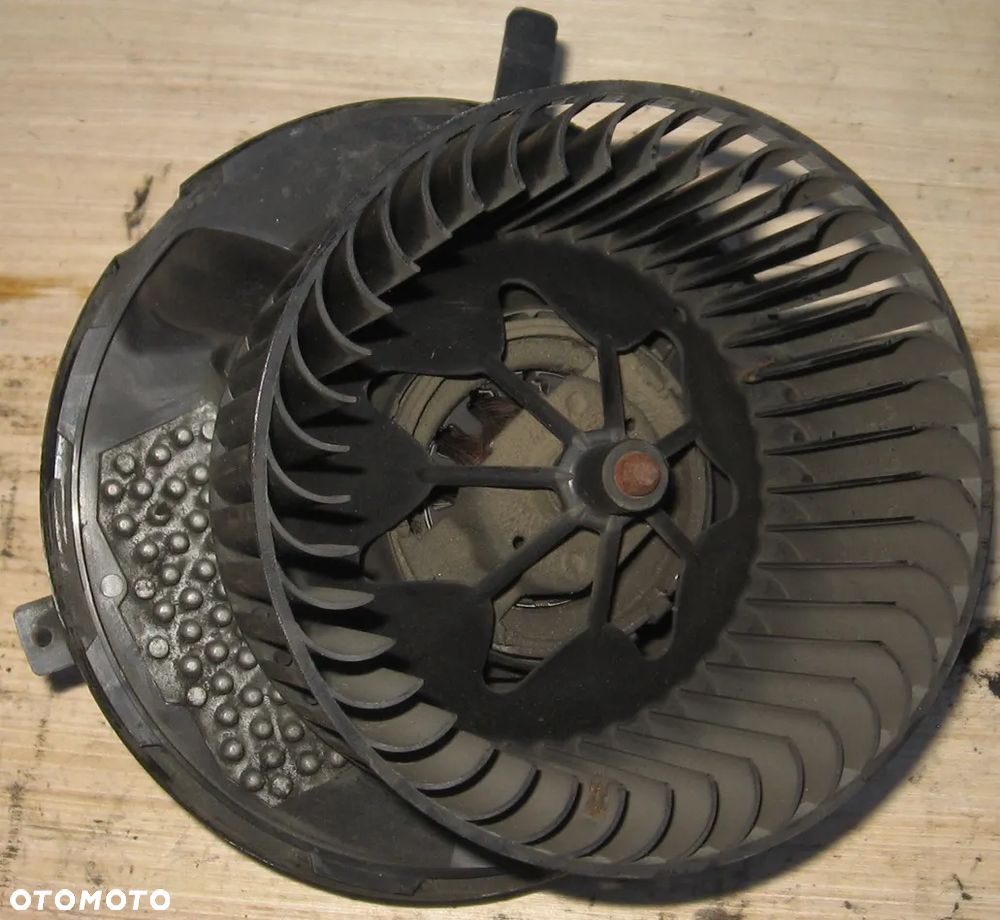 wentylator dmuchawa TOURAN 1K1820015D nawiew klima - 2