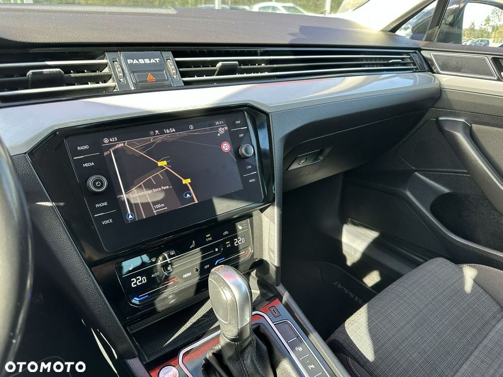 Volkswagen Passat Variant 2.0 TDI BMT Comfortline DSG - 21