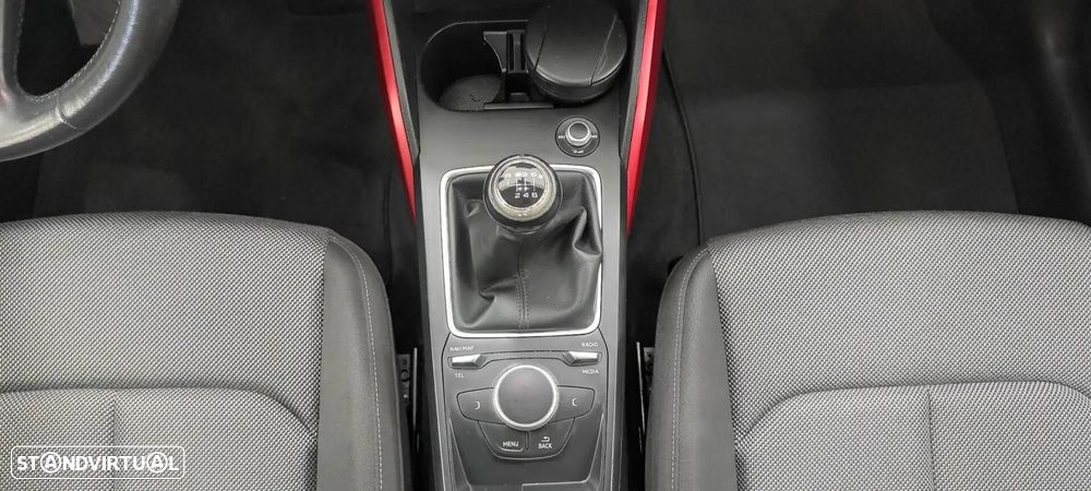 Audi Q2 1.6 TDI Sport - 28