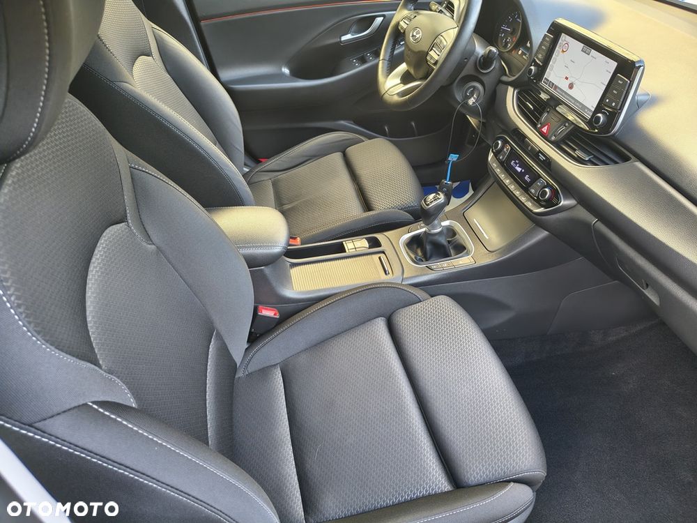 Hyundai i30 1.4 T-GDI Style - 30