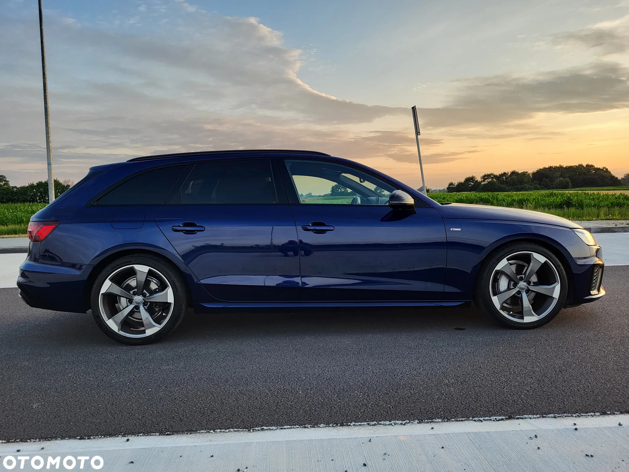 Audi A4 Avant 40 TDI quattro S tronic S line - 6