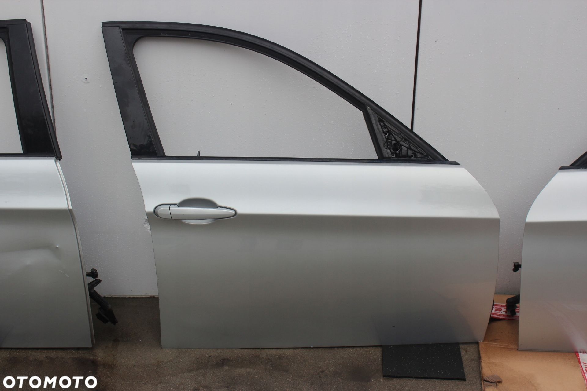 Drzwi Prawe Przednie BMW 3 E90 E91 Kompletne - 1
