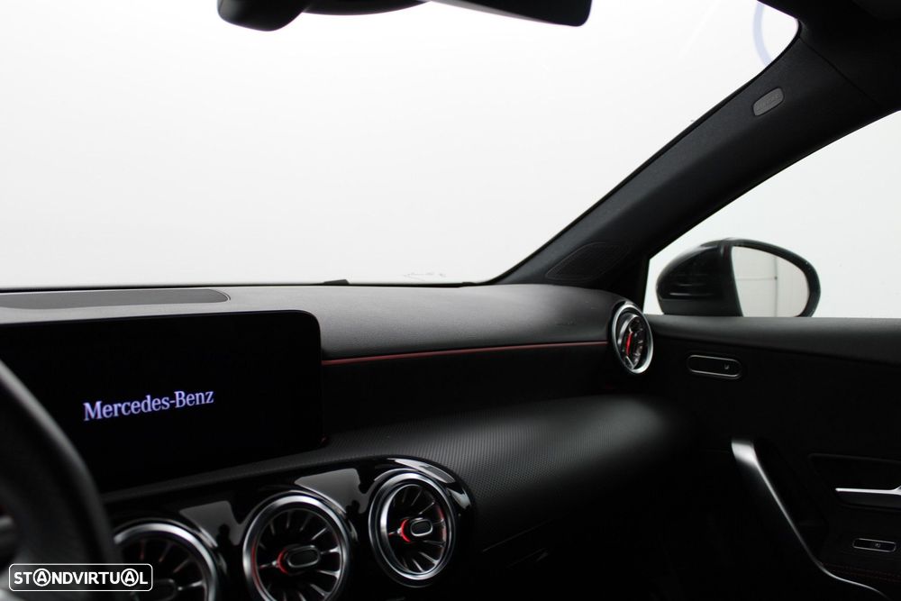 Mercedes-Benz CLA 200 - 20