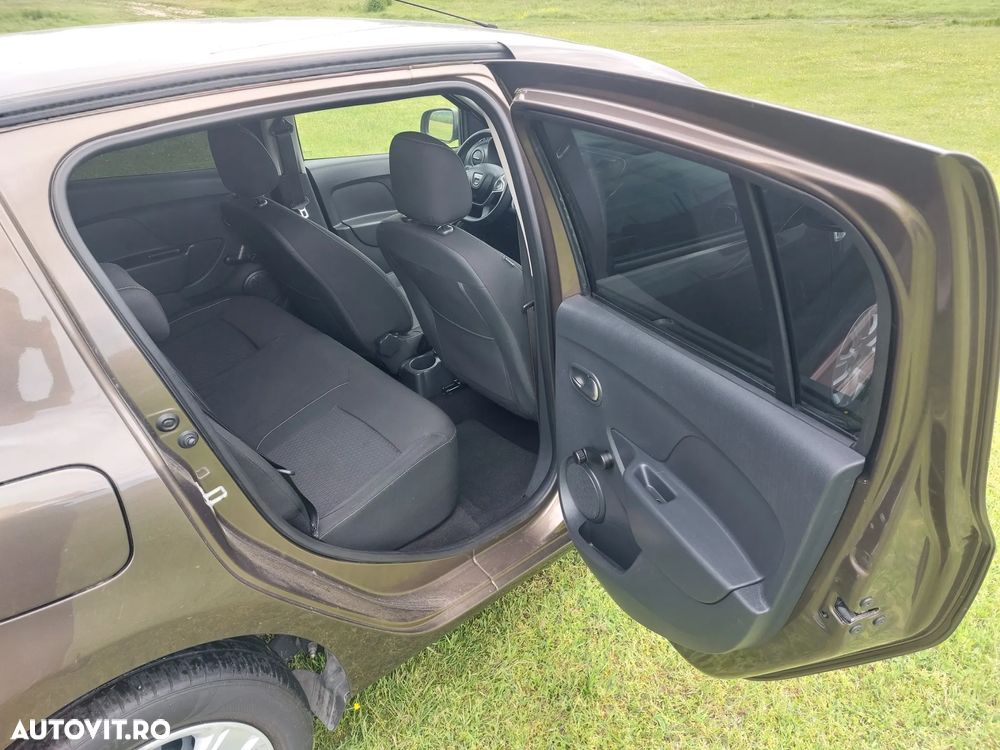 Dacia Sandero 0.9 TCe Laureate - 8
