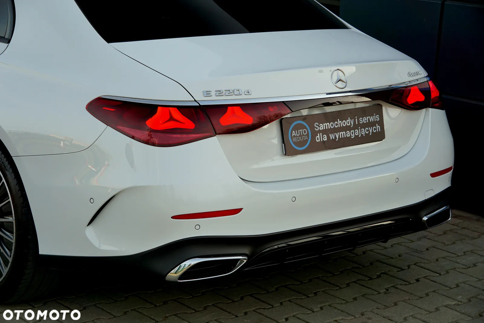 Mercedes-Benz Klasa E 220 d 4Matic 9G-TRONIC Edition AMG Line - 14
