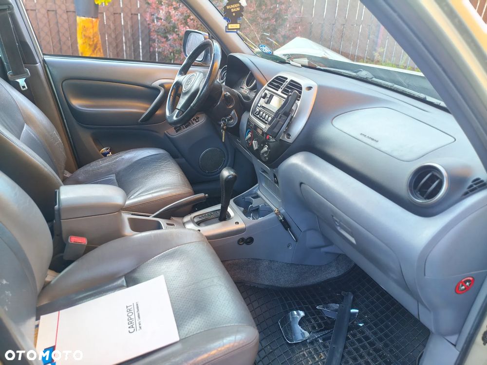 Toyota RAV4 2.0 VVT-i Prestige - 11