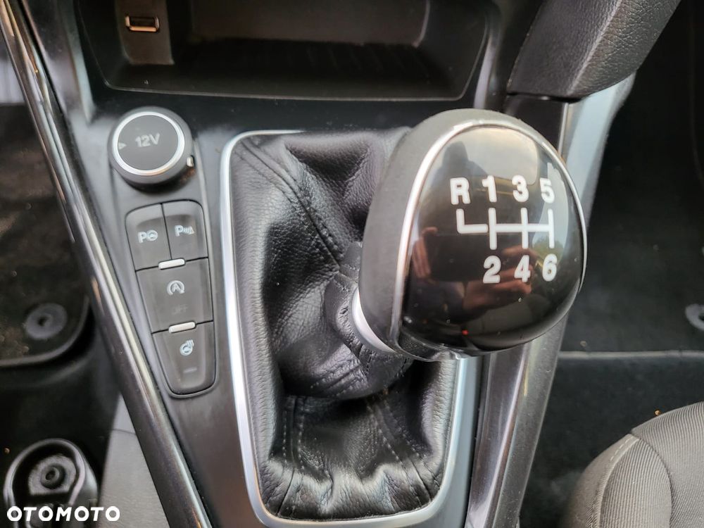 Ford Focus 1.0 EcoBoost STart-Stopp-System TITANIUM - 18