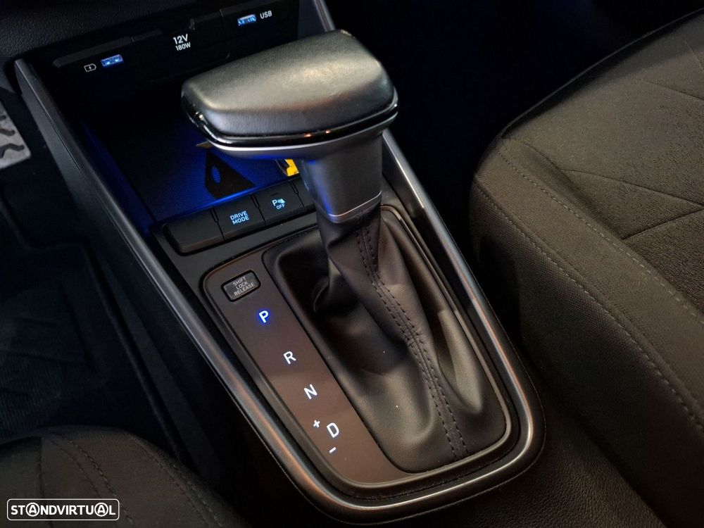 Hyundai Bayon 1.0 T-GDI Premium DCT — fotografia 18