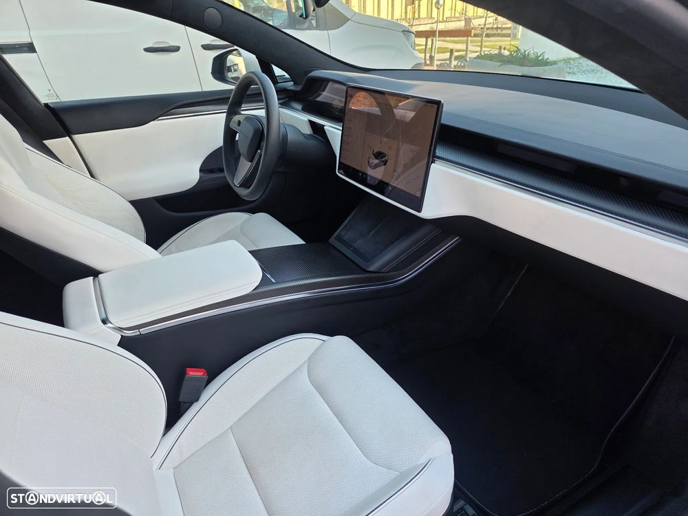 Tesla Model S Plaid AWD - 23