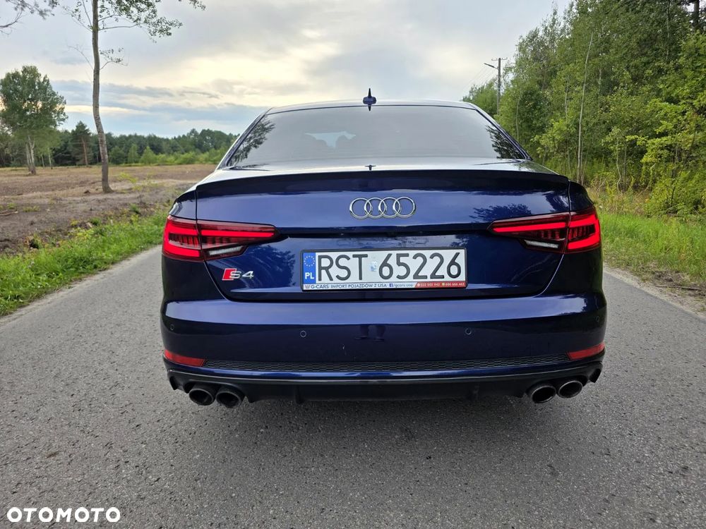 Audi S4 Limousine - 5
