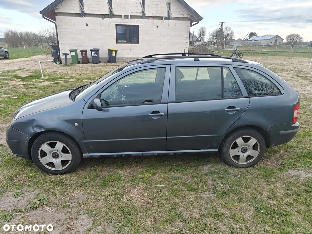 Skoda Fabia 1.9 TDI Ambiente - 2