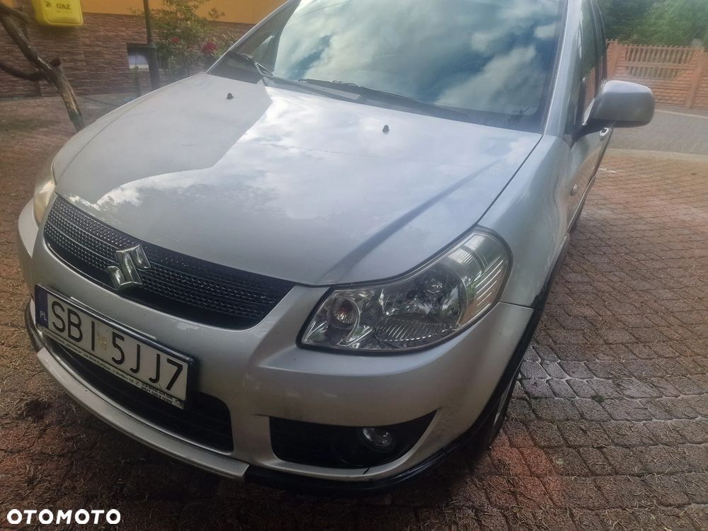 Suzuki SX4 1.6 GS / Premium 4WD - 3