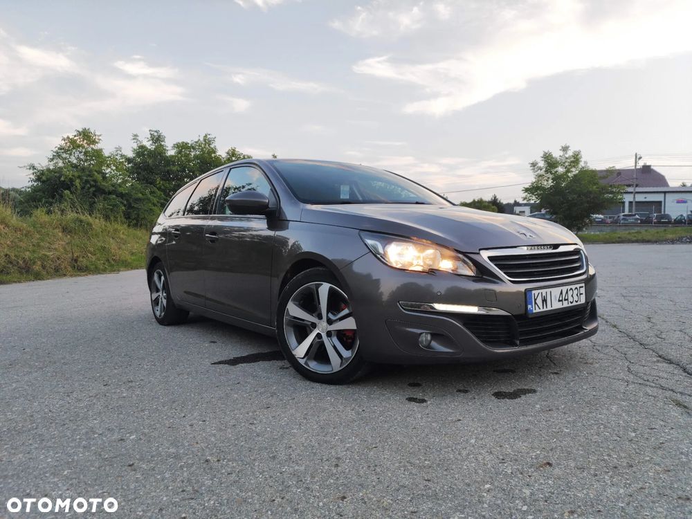 Peugeot 308 2.0 Blue HDi Allure S&S - 6