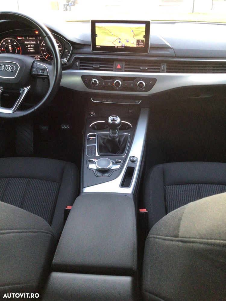 Audi A4 Avant 2.0 TDI ultra Design - 10